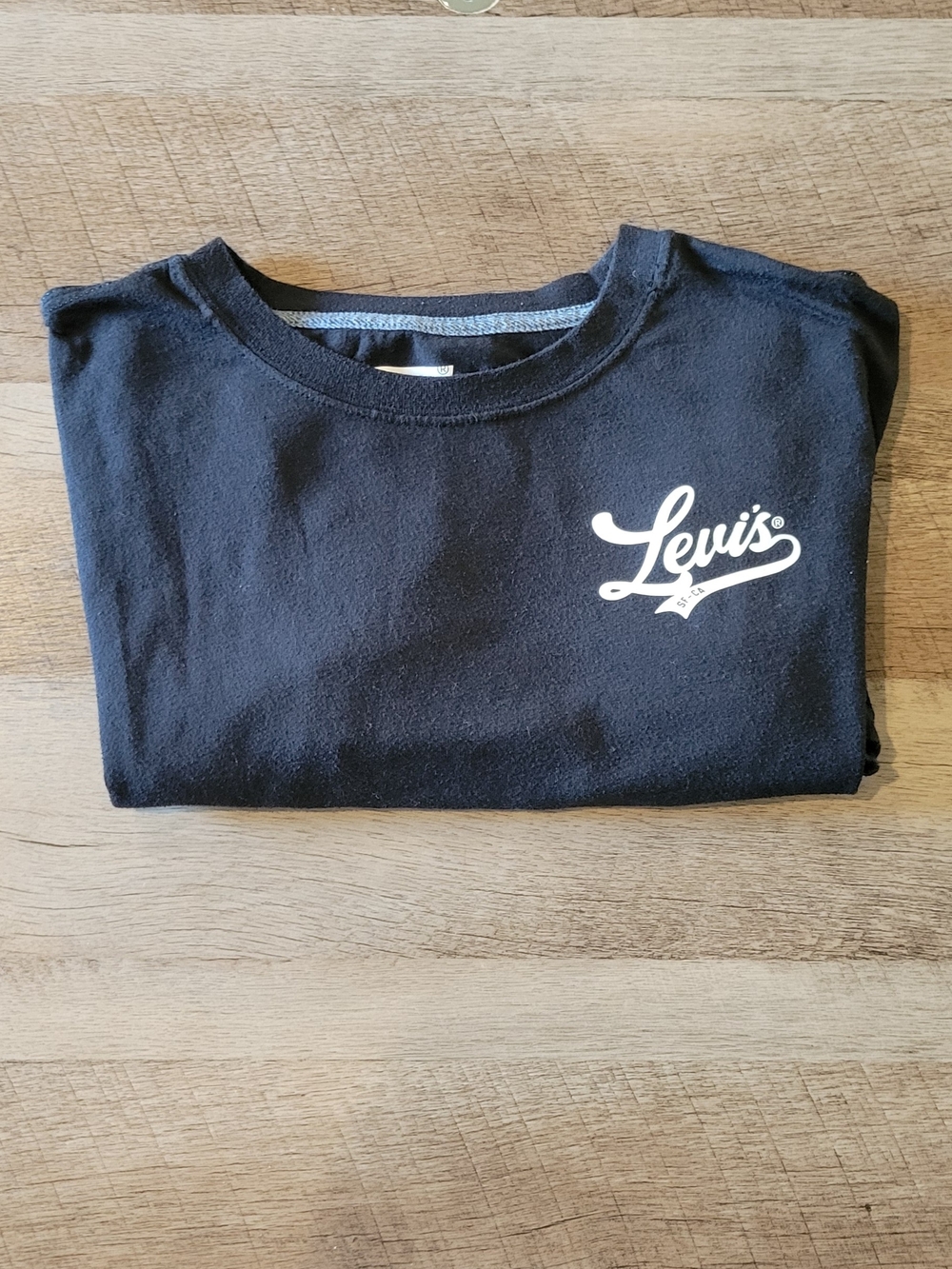 Levi's Black Short Sleeve Tee with White Script Logo - Kids